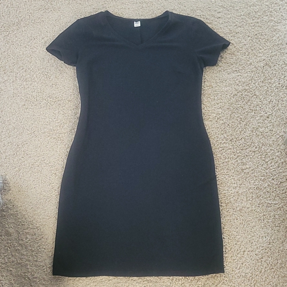 Perfect basic black dress